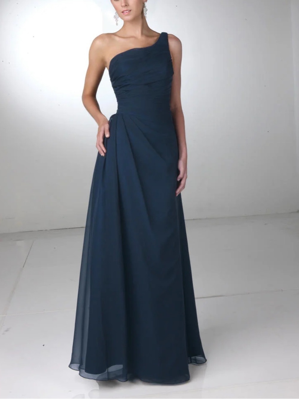 DaVinci One-Shoulder Navy Blue Evening Gown 10